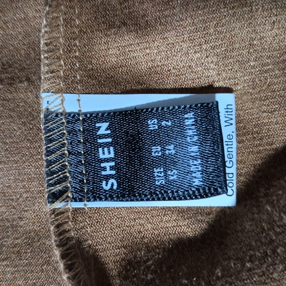 Fringe Top - Picture 6 of 7